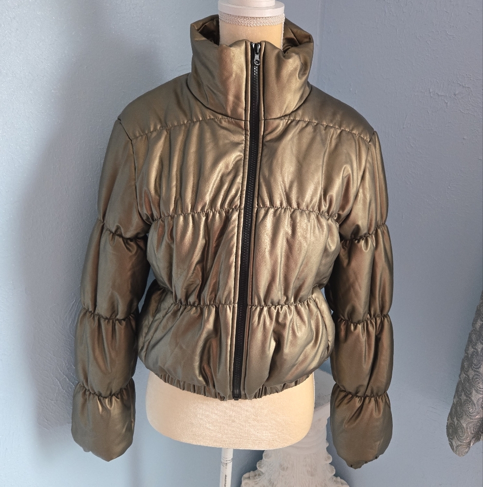 BB Dakota metallic puffer jacket